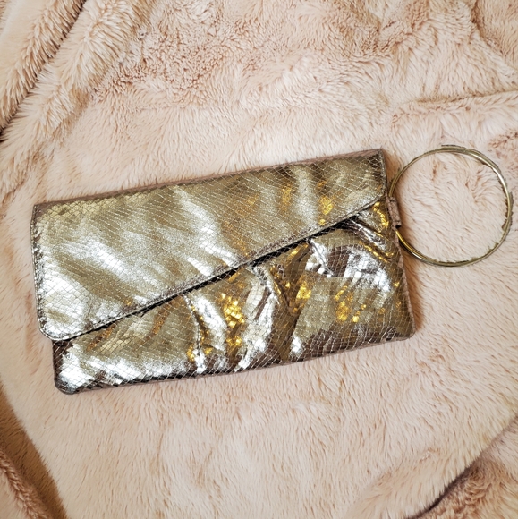 ALDO Gold Metallic 80s Inspired Wristlet Clutch Purse Handbag - Picture 2 of 6